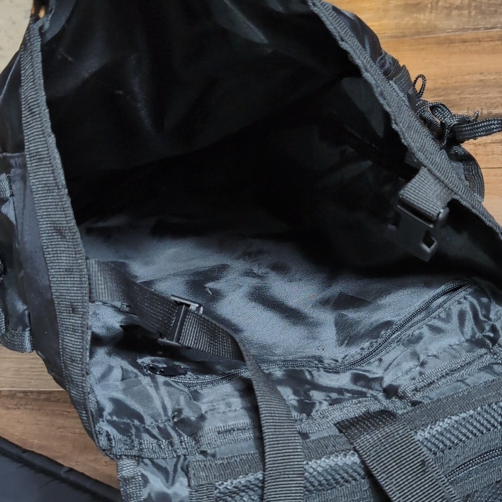 WRASCAL ARCH'R Tactical Backpack With Quick Release Strap in Black and Orange - Picture 11 of 14